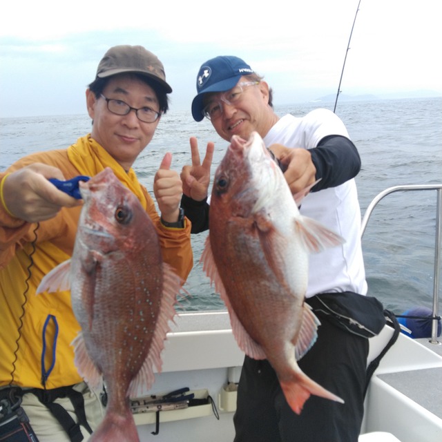 KIMG4729_01_BURST1004729_COVER