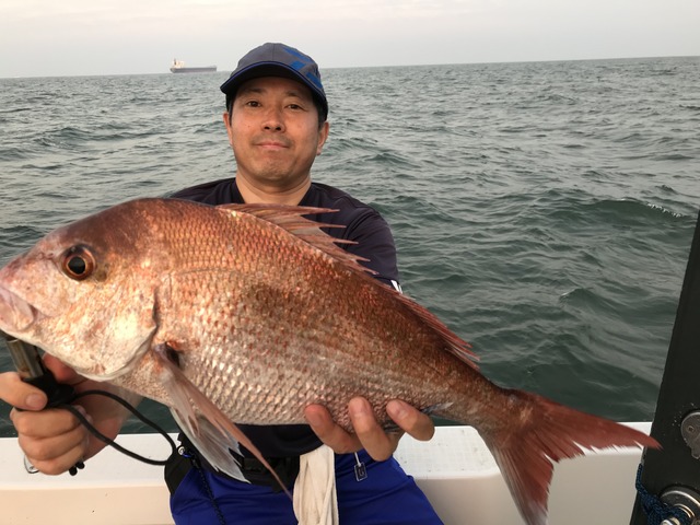 75D032B7-70BB-4143-952E-18F8998A79FA