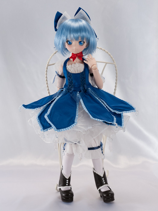 悪戯好きな湖上の妖精、MDDチルノ : 自由な色で広げたい 悪戯好きな湖上の妖精、MDDチルノ : 自由な色で広げたい
