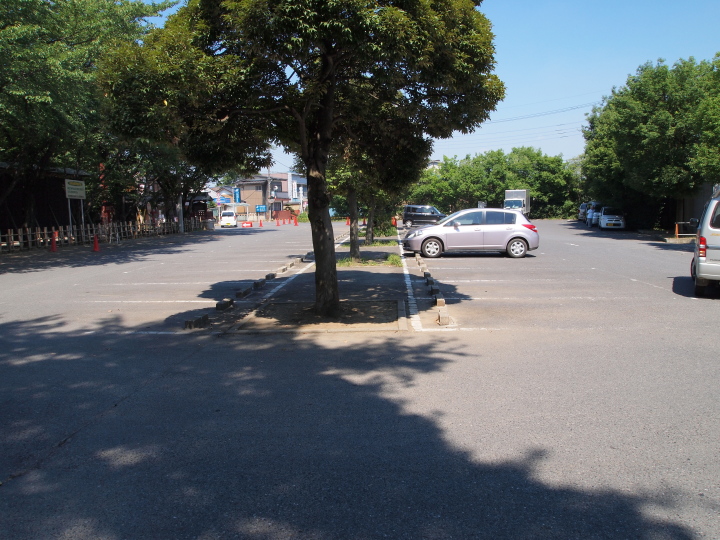 鷲宮神社にお参りに行ってきた 萌え絵馬多数 自由な色で広げたい