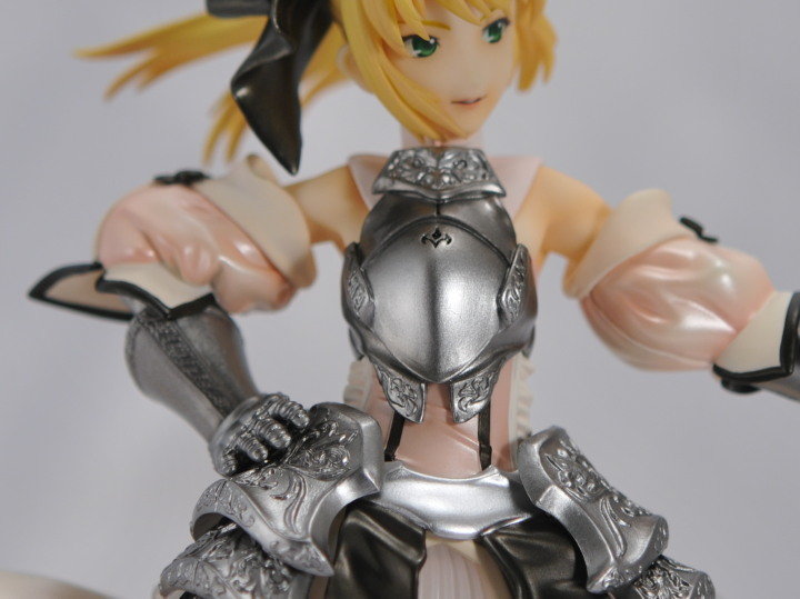 Gift セイバー リリィ 自由な色で広げたい
