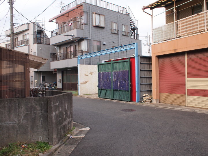 PB076897