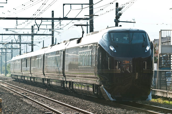 よういちの徒然草:甲府に向けてE655系のお召し列車運転