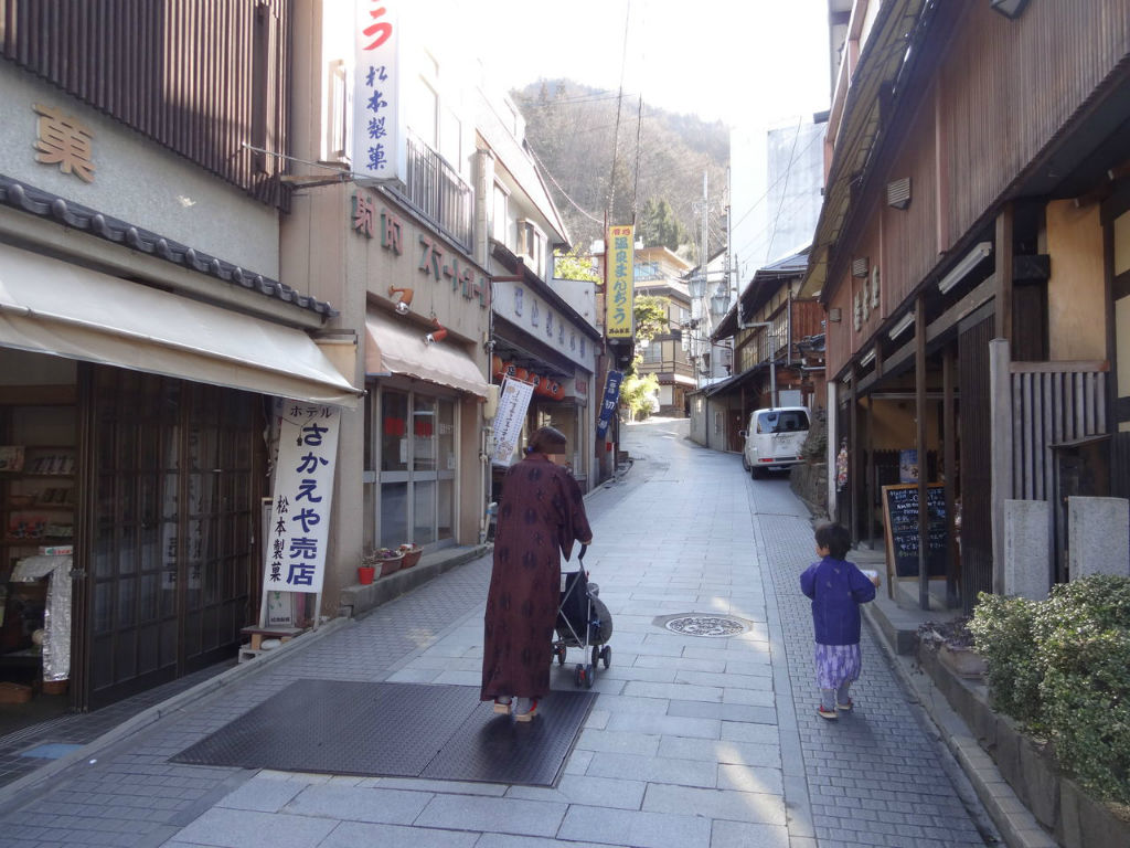 0 3歳児連れ渋温泉街散策 外湯体験 ダメ親父の奮闘記
