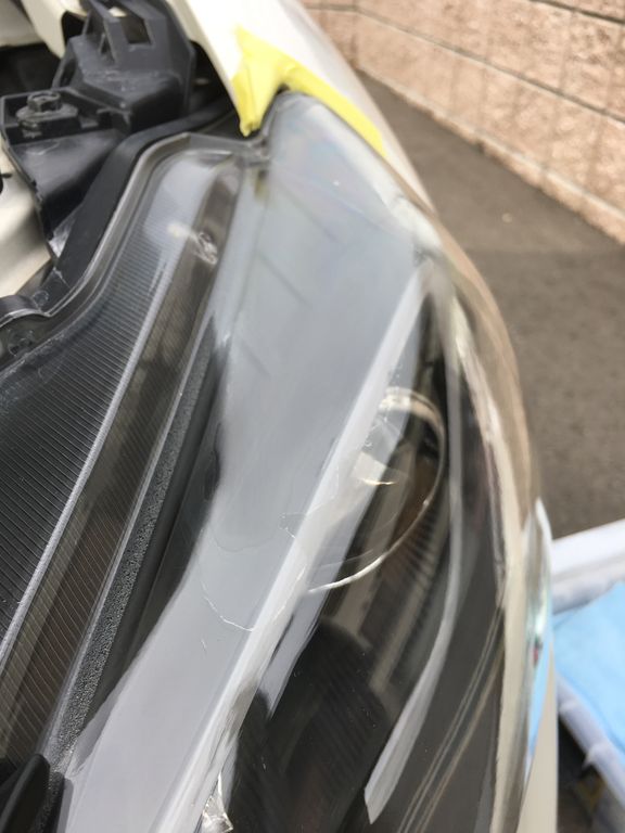トヨタ86 ヘッドライト修理 Technology Lab トヨタ86 ヘッドライト修理 Technology Lab