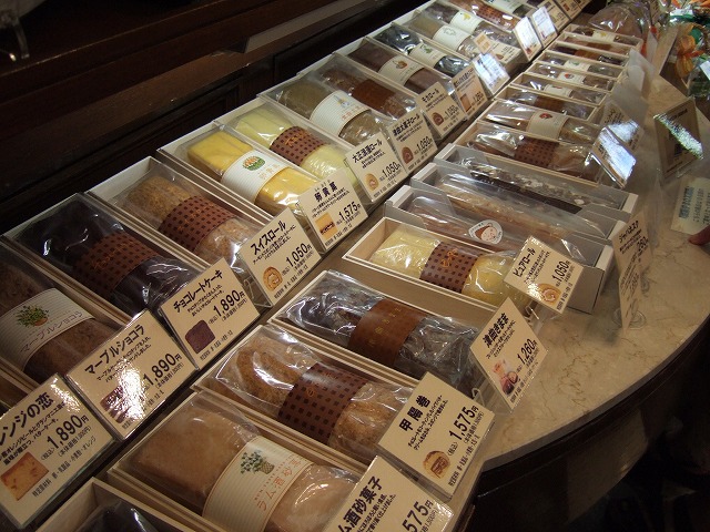 ケーキハウス ツマガリ 甲陽園 てごうま 食べ歩き お取り寄せ ケーキハウス ツマガリ 甲陽園 てごうま 食べ歩き お取り寄せ