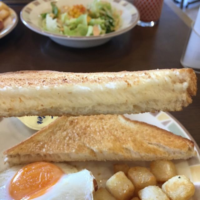 激レア サイゼリヤのモーニングは400円でサラダ ドリンクバー付でお得 ていない ていねいじゃない暮らしのブログ Powered By ライブドアブログ