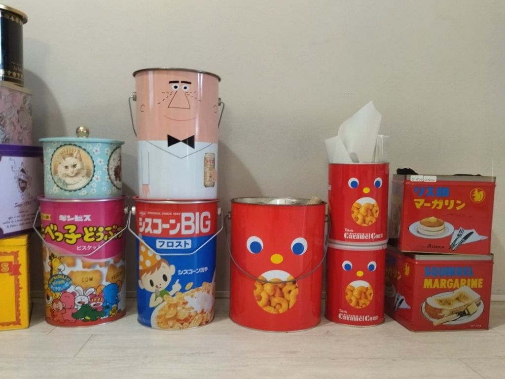 クッキー缶をコレクション おしゃれインテリア 収納ボックスとして活用 ていない ていねいじゃない暮らしのブログ Powered By ライブドアブログ