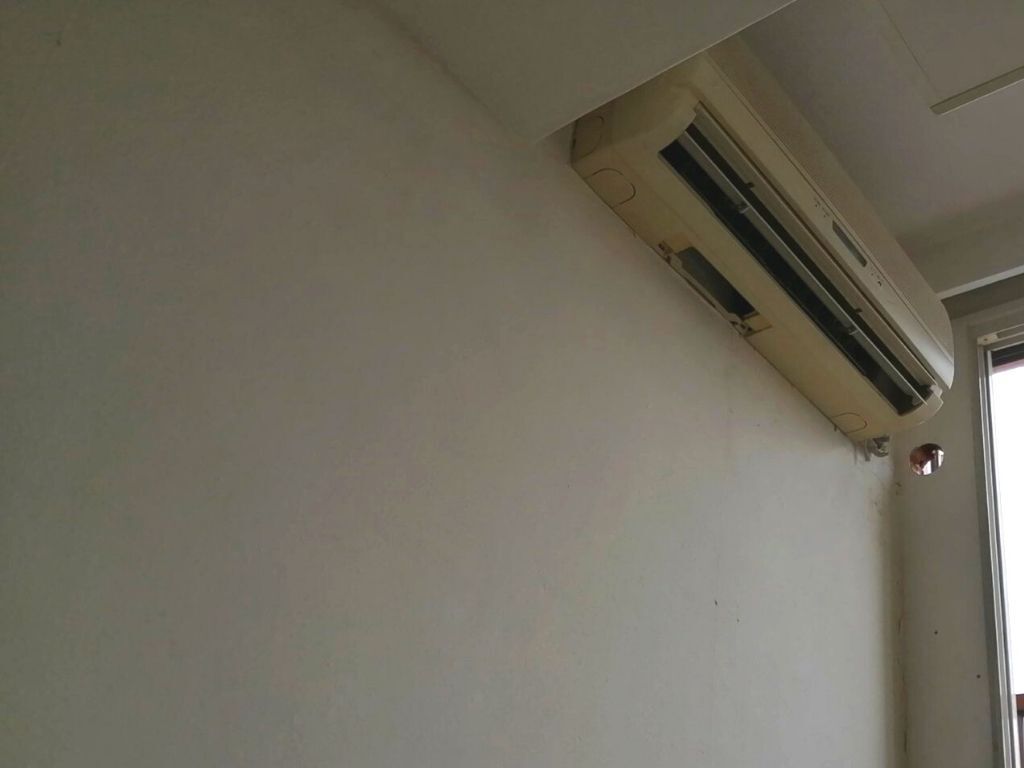 ミニマリノベ進捗報告 自分で壁付のエアコン取り外しました ていない ていねいじゃない暮らしのブログ Powered By ライブドアブログ