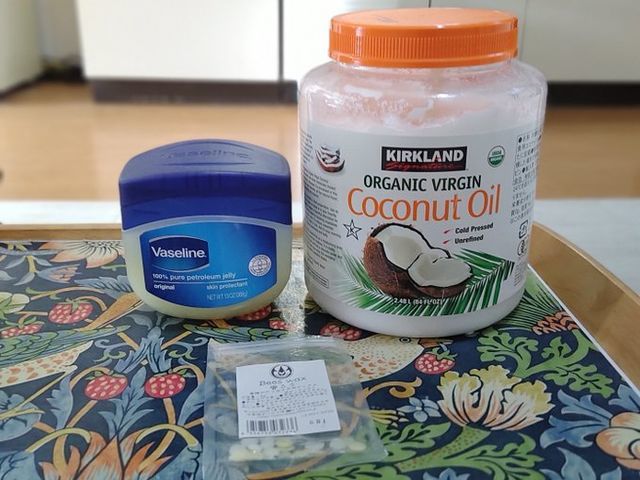 LAVAのエッセンシャルバームを激安で手作りする｜簡単レシピと作り方