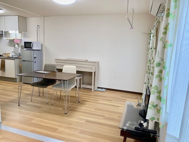 Minimalist Takeruさんインタビュー、チャンネル登録者1万人超の、人気ミニマリストユーチューバーのミニマルな日々とは