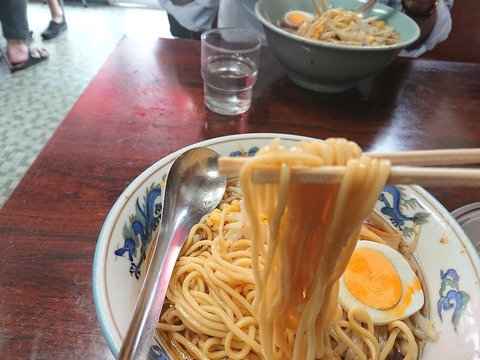 メルシー　麺