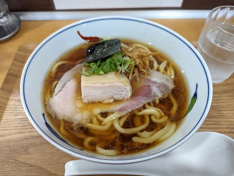 竜王 醤油らーめん