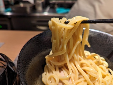 二二一 麺