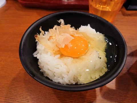 六九麺　鶏たまごはん