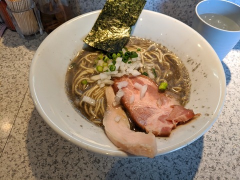 破壊的イノベーション 煮干しラーメン