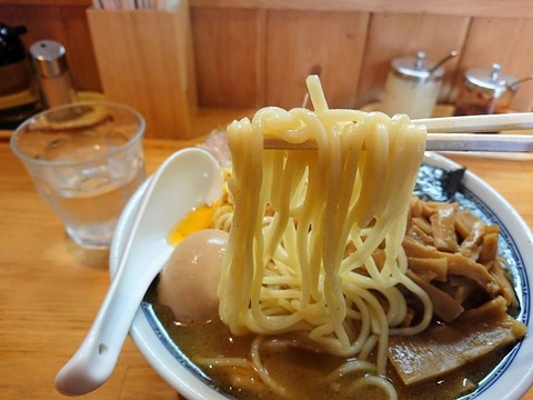 としおか 麺