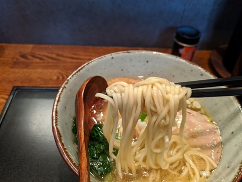 中華蕎麦きつね 麺