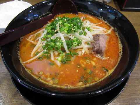 みそはち　辛みそらあめん