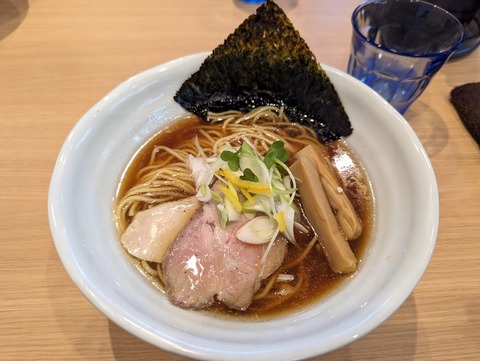 麺処しかて 中華そば黒