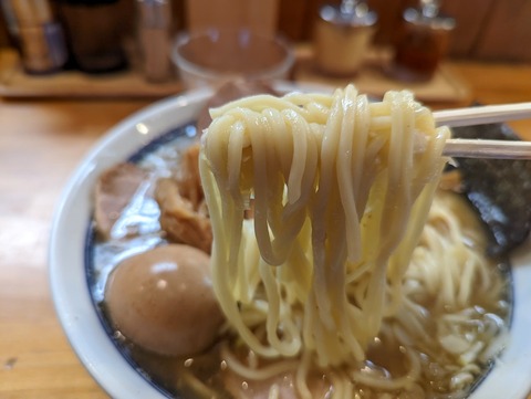 としおか　麺