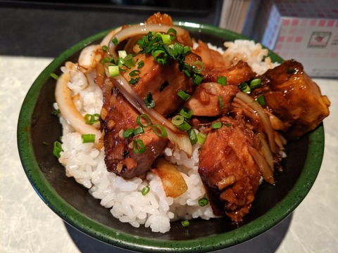 徳山 特製チャーシュー丼