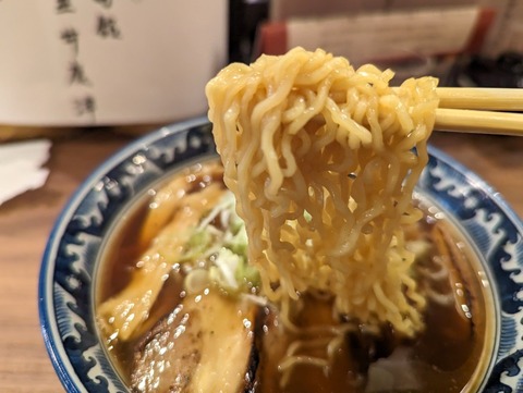 麺屋しらかわ　麺