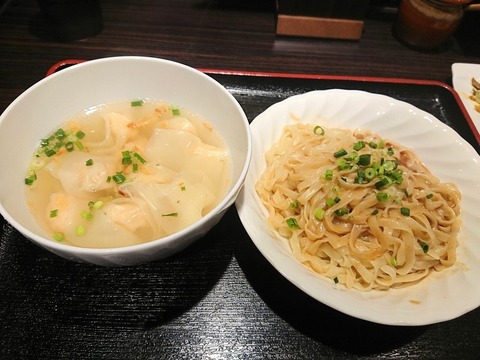 輝記 海老沙県ワンタン拌麺