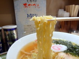 あかだも　麺