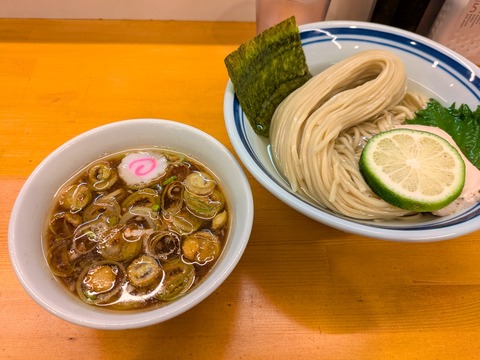 護什番 (3)