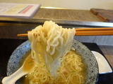 とりそばささ　麺