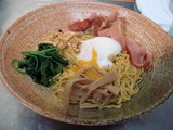 覆麺 ペペロンベーコン油そば (2)