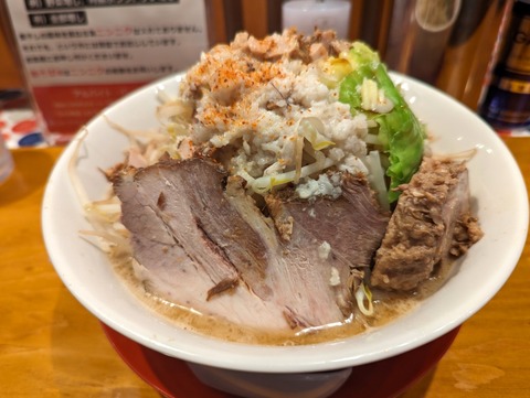 にぼが屋 豚骨煮干し