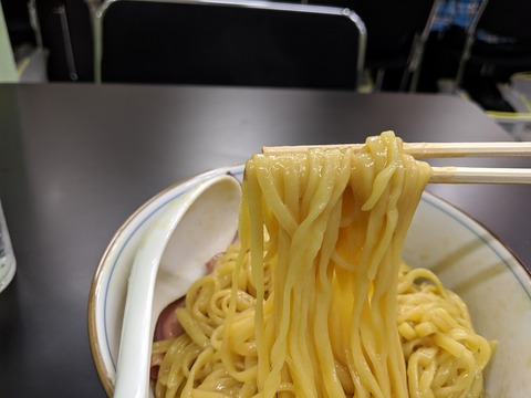 四つ葉 麺