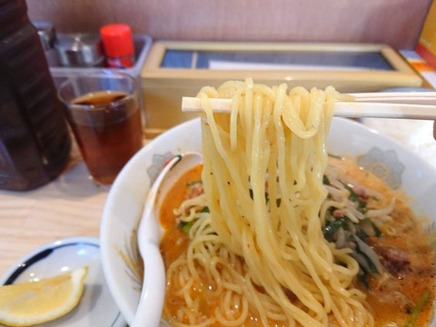 龍栄　麺