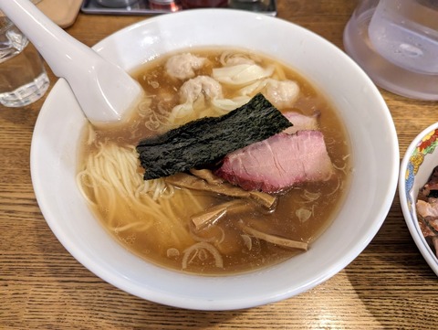 おさだ ワンタンメン