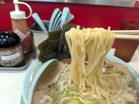 なぎちゃん 麺