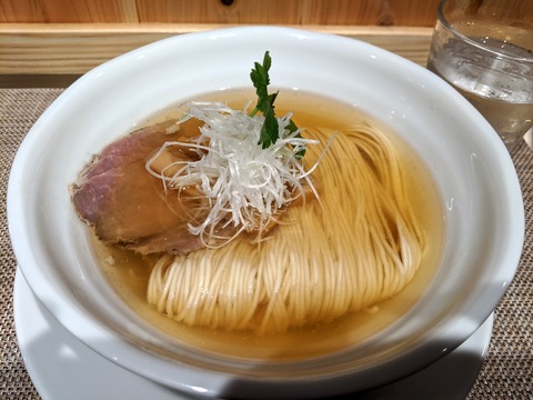 成城青果 塩そば