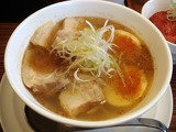 アイバン 塩らーめん全部のせ (2)