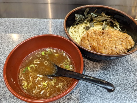 万世麺店 ざるパーコー