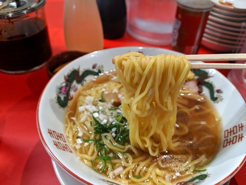 三度の飯より餃子好き 麺