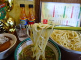 ヤマン　麺