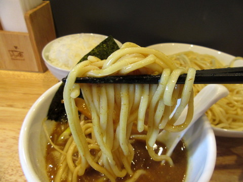 Ramen Azurri　麺