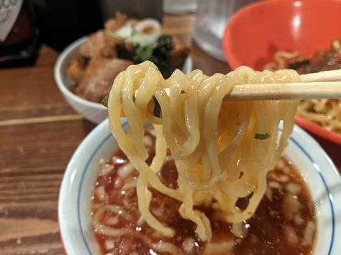 やまの 麺