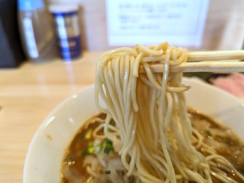 ジンベエ 麺