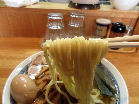 としおか　麺
