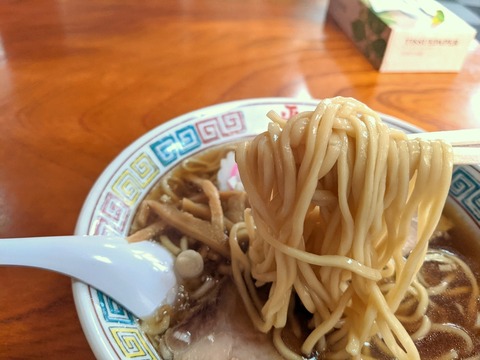 平和園 麺
