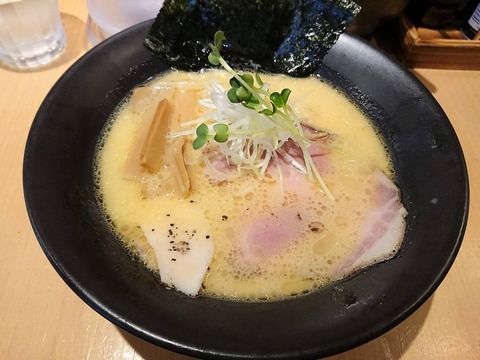 麺屋774 鶏白湯ラーメン(醤油)
