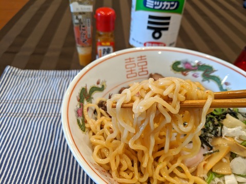 東京麺珍亭本舗　麺