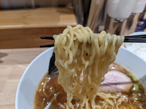中華そば　つるや　麺